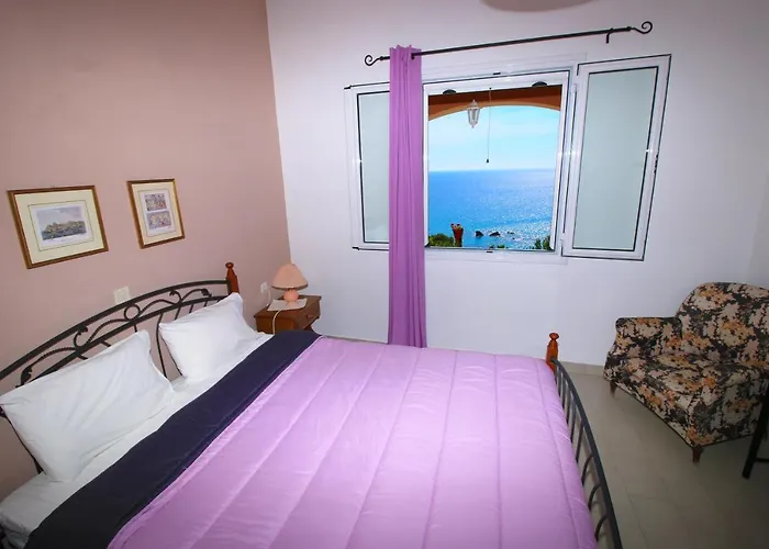 Takis On Beach, B With Sea View Appartamento *