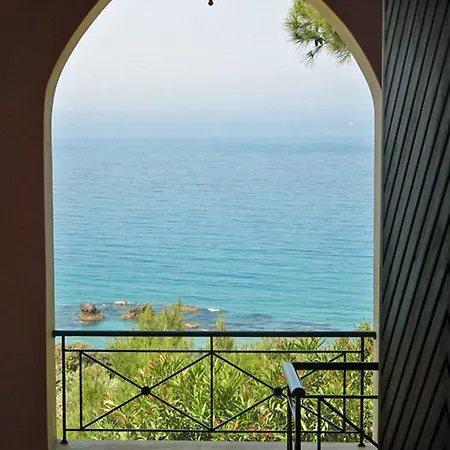 Takis On Beach, B With Sea View * Pelekas